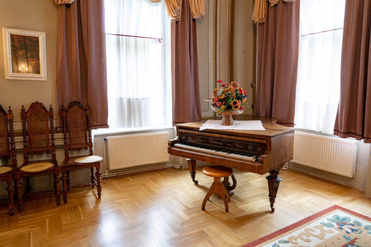 Pension Zamek Rudník Екстериор снимка