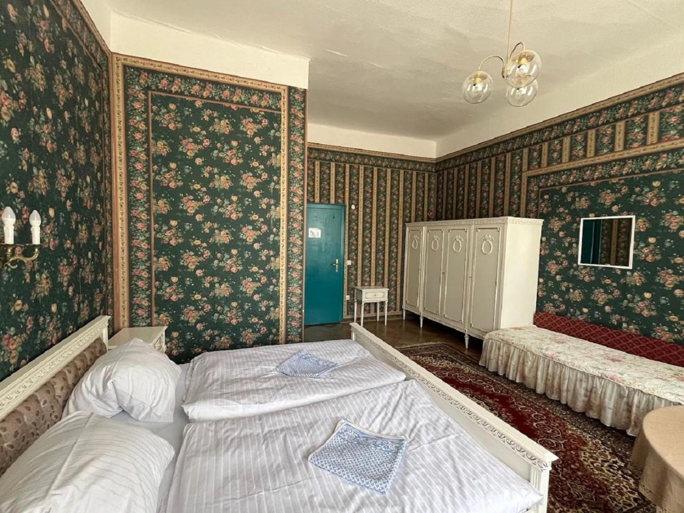 Pension Zamek Rudník Екстериор снимка